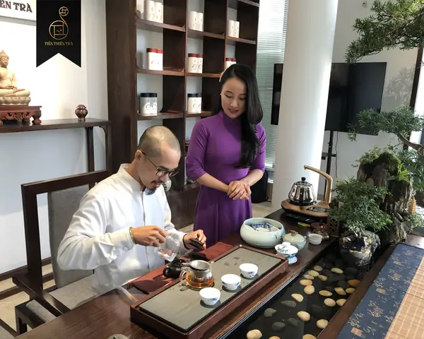 15 Quán Trà Ngon Nổi Tiếng Tại Hà Nội: Thư Giãn & Thưởng Vị Tuyệt Đỉnh 15 Quán Trà Ngon Nổi Tiếng Tại Hà Nội: Thư Giãn & Thưởng Vị Tuyệt Đỉnh