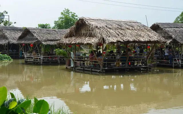 Vườn Thư Giãn Nhà Bè: Khám Phá Không Gian Sinh Thái, Ẩm Thực Hấp Dẫn Sát Quận 7