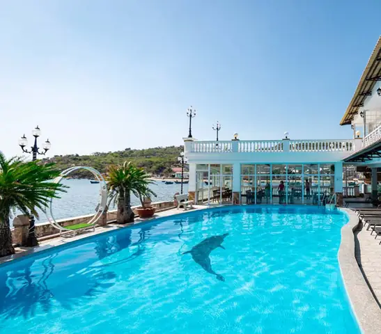 Top Resort Đẹp Tại Vịnh Vĩnh Hy: Review & Kinh Nghiệm Chọn Lọc Top Resort Đẹp Tại Vịnh Vĩnh Hy: Review & Kinh Nghiệm Chọn Lọc