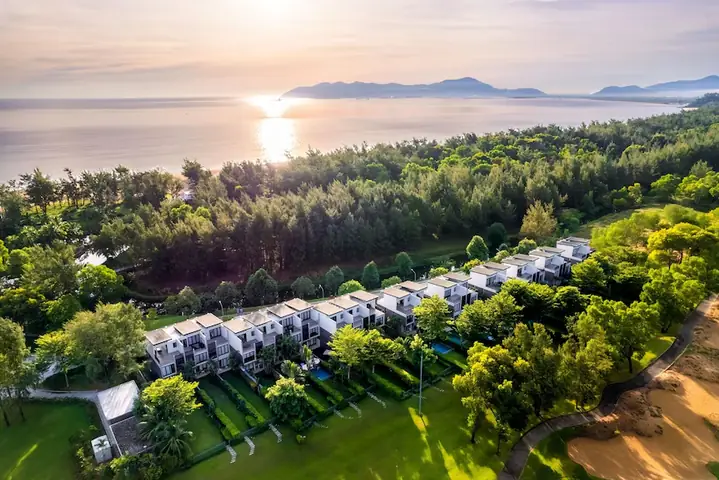 Số Điện Thoại Laguna Lăng Cô: Liên Hệ Chính Thức Và Thông Tin Quan Trọng 35 Số Điện Thoại Laguna Lăng Cô: Liên Hệ Chính Thức Và Thông Tin Quan Trọng