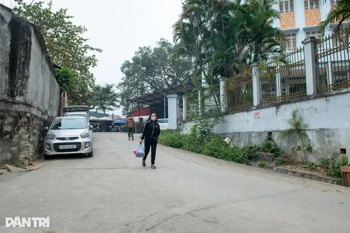 Số Taxi Hữu Lũng Lạng Sơn: Tổng Hợp Hotline & Hãng Xe Uy Tín 2025