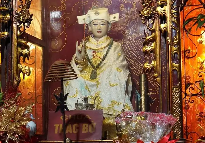 Sự Tích Bà Chúa Thác Bờ: Truyền Thuyết, Công Đức Và Tín Ngưỡng Dân Gian Sự Tích Bà Chúa Thác Bờ: Truyền Thuyết, Công Đức Và Tín Ngưỡng Dân Gian