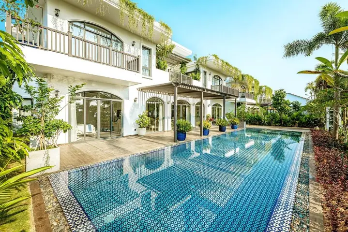 Khám Phá Sunset Sanato Resort & Villas Phú Quốc: Trải Nghiệm Villa Hồ Bơi Riêng & Ngắm Hoàng Hôn Đỉnh Cao Khám Phá Sunset Sanato Resort & Villas Phú Quốc: Trải Nghiệm Villa Hồ Bơi Riêng & Ngắm Hoàng Hôn Đỉnh Cao