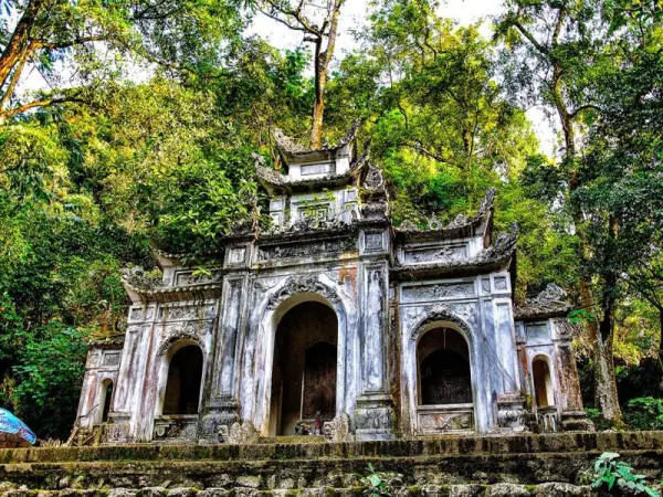 Thanh Hóa Có Gì Nổi Tiếng: Khám Phá Danh Lam Thắng Cảnh Và Đặc Sản Hấp Dẫn Thanh Hóa Có Gì Nổi Tiếng: Khám Phá Danh Lam Thắng Cảnh Và Đặc Sản Hấp Dẫn