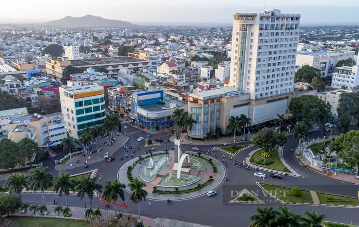 Buôn Ma Thuột: Thành Phố Lớn Nhất & Thủ Phủ Tiềm Năng Của Tây Nguyên Buôn Ma Thuột: Thành Phố Lớn Nhất & Thủ Phủ Tiềm Năng Của Tây Nguyên