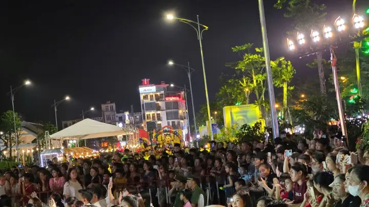 Khám Phá Thành Phố Thái Bình Về Đêm: Trải Nghiệm Lung Linh, Huyên Náo Khám Phá Thành Phố Thái Bình Về Đêm: Trải Nghiệm Lung Linh, Huyên Náo