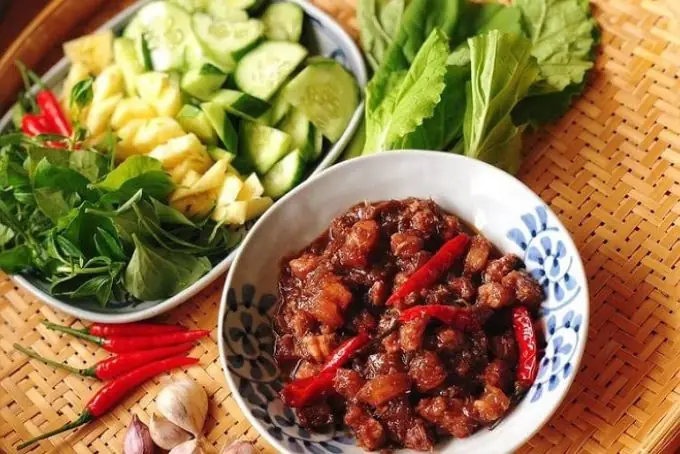 Thịt Kho Mắm Ruốc Ăn Với Gì Ngon? Gợi Ý 10+ Món Kèm Cực Bắt Cơm
