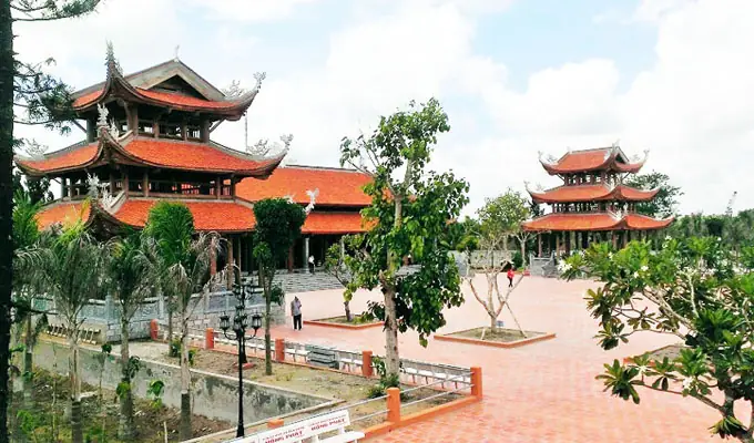 Thiền Viện Trúc Lâm Phương Nam Cần Thơ: Khám Phá Kiến Trúc, Lịch Sử Và Kinh Nghiệm Tham Quan