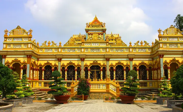 Thuyết Minh Chi Tiết Chùa Vĩnh Tràng: Lịch Sử, Kiến Trúc Và Ý Nghĩa Tâm Linh