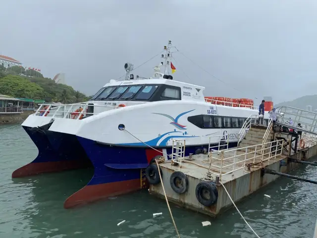 Vé Tàu Đi Hồ Chí Minh: Giá Vé, Lịch Chạy Và Cách Đặt Online 72 Vé Tàu Đi Hồ Chí Minh: Giá Vé, Lịch Chạy Và Cách Đặt Online