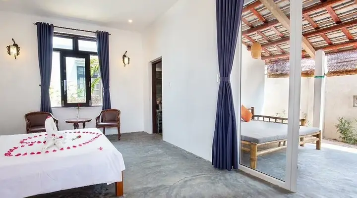 Vina Beach Pool Villas Hội An: Giá Phòng, Đánh Giá & Kinh Nghiệm Đặt Phòng Chi Tiết 2026