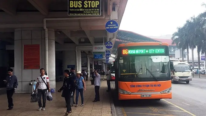 Xe Buýt Ra Sân Bay Nội Bài: Lộ Trình, Giá Vé & Tuyến Phổ Biến Nhất